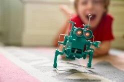 4M Kidz Robotics Gek Lopende Robot Ontdekspeelgoed -Speel Actief Verkoop 4M kidz robotics gek lopende robot 3