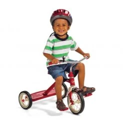 RadioFlyer Classic Red Tricycle M -Speel Actief Verkoop classic red tricycle lifestyle model 34b 1 driewieler radioflyer
