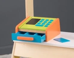 Marktkraam / Winkeltje Kidkraft (incl. Kassa) 9 Marktkraam / Winkeltje Kidkraft (incl. Kassa) -Speel Actief Verkoop kidkraft 53017 marktkraam winkeltje 4