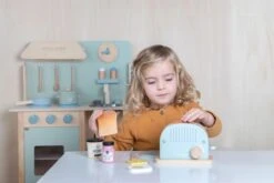 Little Dutch LD4461 Houten Broodrooster 7 Little Dutch LD4461 Houten Broodrooster -Speel Actief Verkoop little dutch 4461 houten broodrooster 1 1