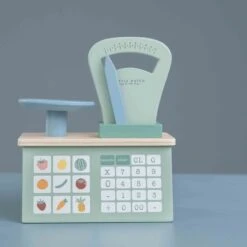 Little Dutch LD4468 Houten Weegschaal 13 Little Dutch LD4468 Houten Weegschaal -Speel Actief Verkoop little dutch 4468 houten weegschaal 1